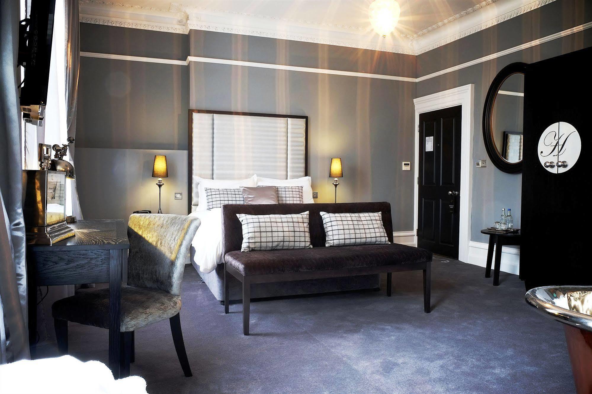Hotel Poets House Ely Esterno foto